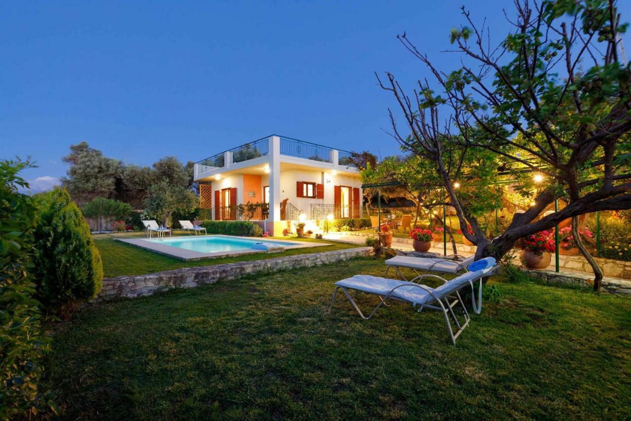 Lily'S Cottage Platanias Esterno foto