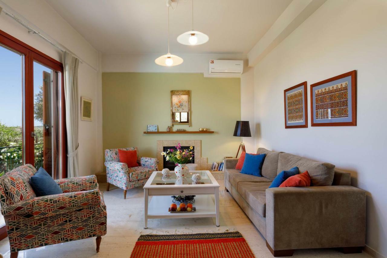 Lily'S Cottage Platanias Esterno foto