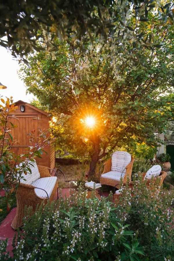 Lily'S Cottage Platanias Esterno foto